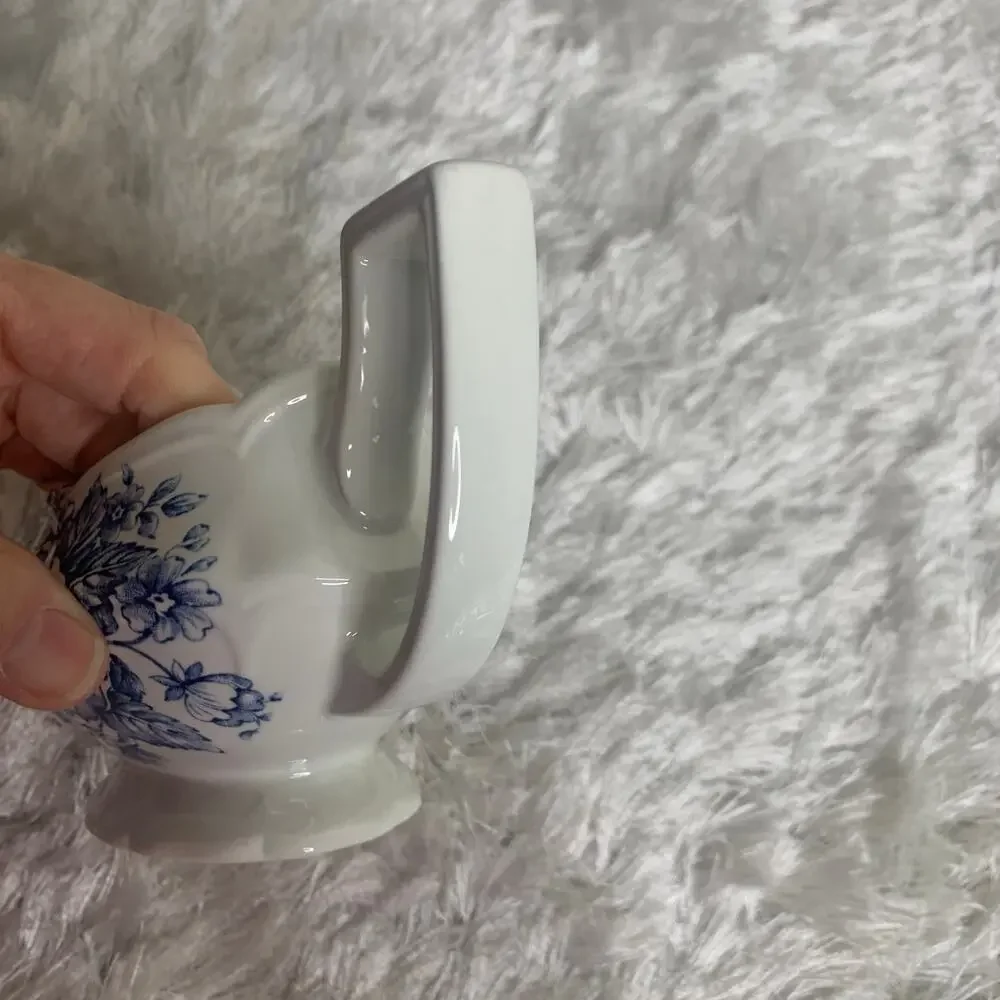 Royal Staffordshire Avondale Ironstone J& G Meakin England Gravy Boat